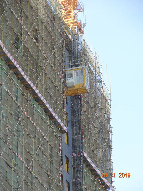 Vertical Transportation 3000 Kg Rack Pinion Lift Building Site Hoist