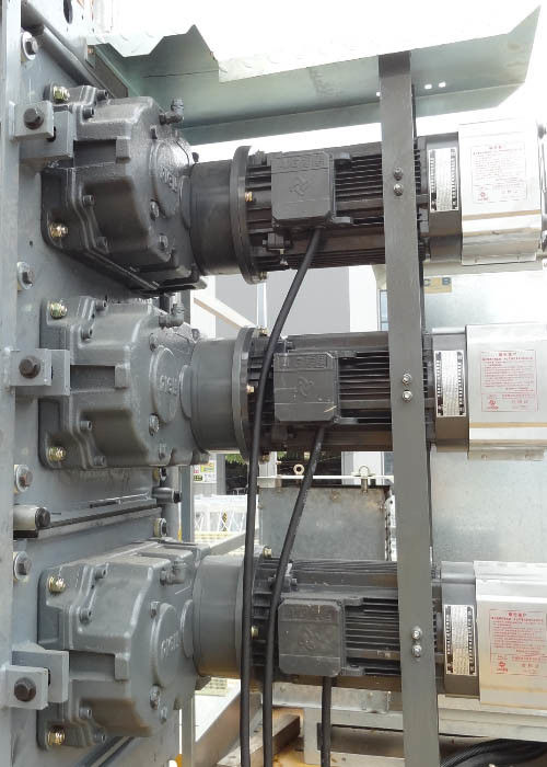 YJBNL150 Construction Elevator Gearbox , High Transmission Efficiency