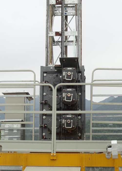 Low Starting Current Buck Hoist Elevator , Rack & Pinion Elevator Cage